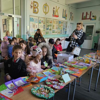 Благотворителен базар "Да помогнем на Ния в борбата й за пълнноценен живот" 1
