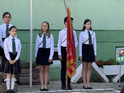 24 май - Ден на светите братя Кирил и Методий, на българската азбука, просвета и култура и на славянската книжовност - НУ Отец Паисий - Пазарджик