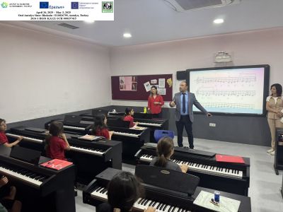 Професионално вдъхновение чрез Job Shadowing в турско училище 2025 - НУ Отец Паисий - Пазарджик