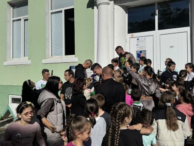 Спортен празник с участници от "Игри на Волята". - НУ Отец Паисий - Пазарджик