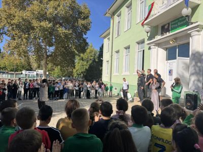 Спортен празник с участници от "Игри на Волята". - НУ Отец Паисий - Пазарджик