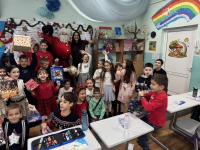 Коледно тържество в НУ "Отец Паисий", гр. Пазарджик 2025-2026 - НУ Отец Паисий - Пазарджик